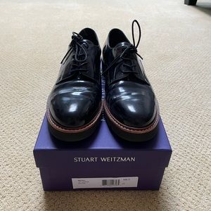 8.5 Stuart Weitzman Metro Tie Loafers